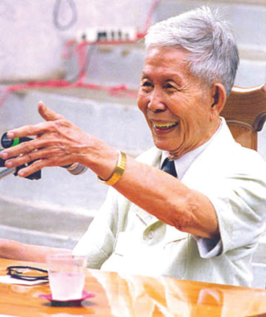 GS. Trần Văn Giàu