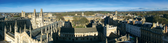Quang cảnh thành phố Oxford nhìn tử đỉnh nhà thờ St Mary the Virgin