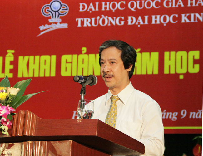 Đ/c Nguyễn Kim Sơn - Phó Giám đốc ĐHQGHN